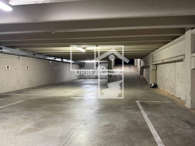 Local en Calle Gèminis    , Terrassa Barcelona