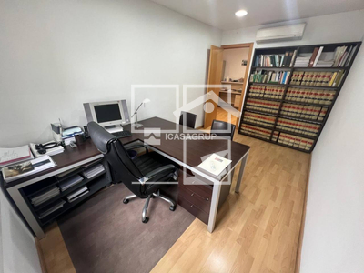 Inmueble en Paseo Sant Magí    2, Barcelona