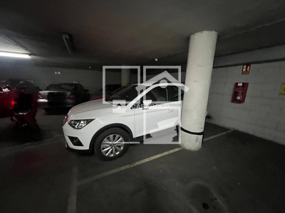 Local en Calle Cristòfor Colom    , Sant Cugat del Vallès Barcelona