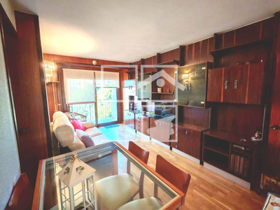 Local en Avenida Can Serra    5, L'Hospitalet de Llobregat Barcelona