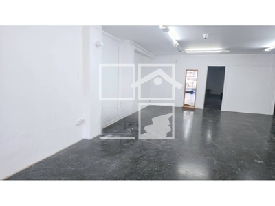 Inmueble en Calle ANTONIO MAURA     , Barcelona