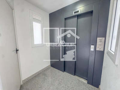 Inmueble en Plaza Doctor Fleming    , Barcelona