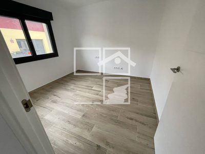 Local en Calle Mig    , Santa Eulalia de Ronsana Barcelona