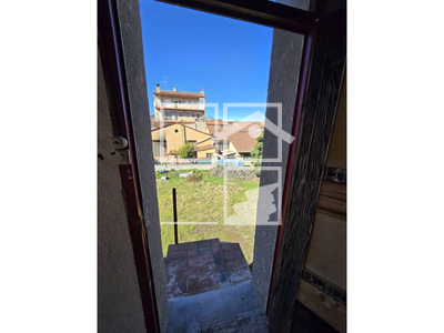 Local en Olot Girona