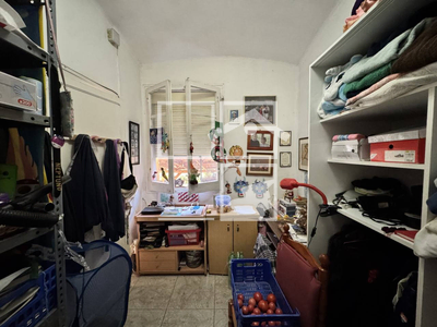 Local en Olot Girona